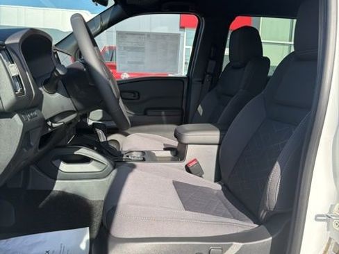New 2026 Nissan Frontier SV w/ All-Weather Content Package AWD/4WD image 10