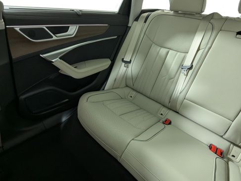 New 2025 Audi A6 3.0T allroad Prestige image 12