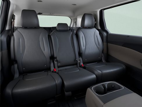 New 2026 Kia Carnival EX FWD image 12