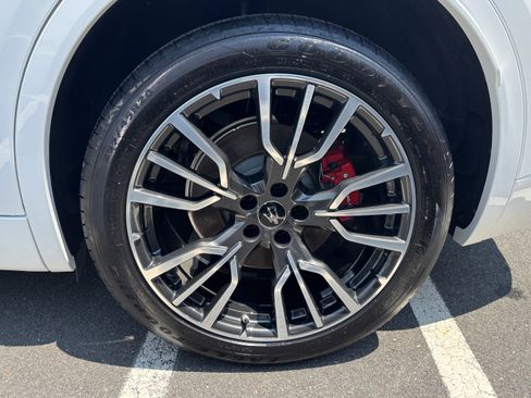 Used 2025 Maserati Grecale Folgore AWD/4WD image 18