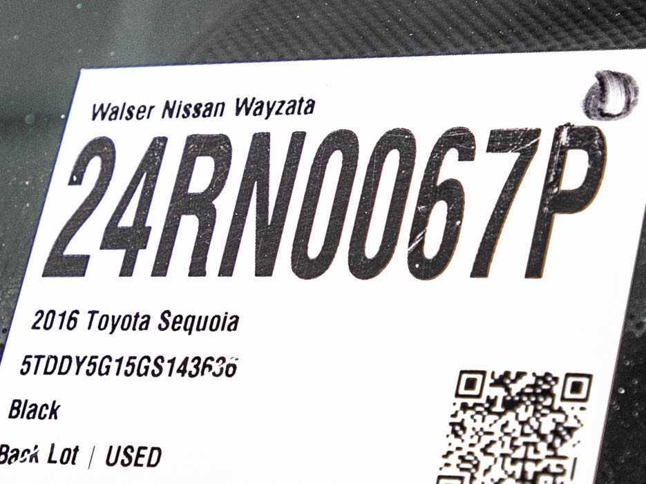 Used 2016 Toyota Sequoia Platinum AWD/4WD image 38