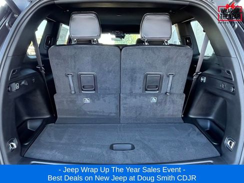 New 2025 Jeep Grand Cherokee L Limited w/ Trailer Tow Package image 29