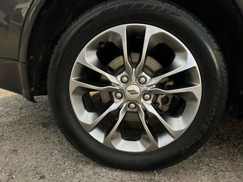 Used 2019 Dodge Durango GT image 11