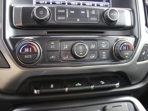 Used 2016 Chevrolet Silverado 2500 LT w/ All Star Edition image 28