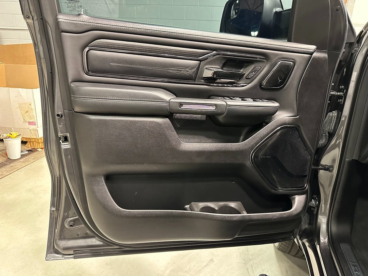 Used 2022 RAM 1500 Limited AWD/4WD image 28