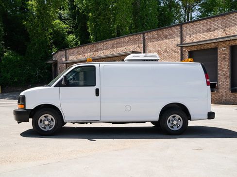 Used 2007 Chevrolet Express 1500 RWD image 4