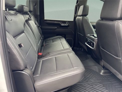 Used 2025 Chevrolet Silverado 2500 LTZ w/ Trail Boss Package image 40