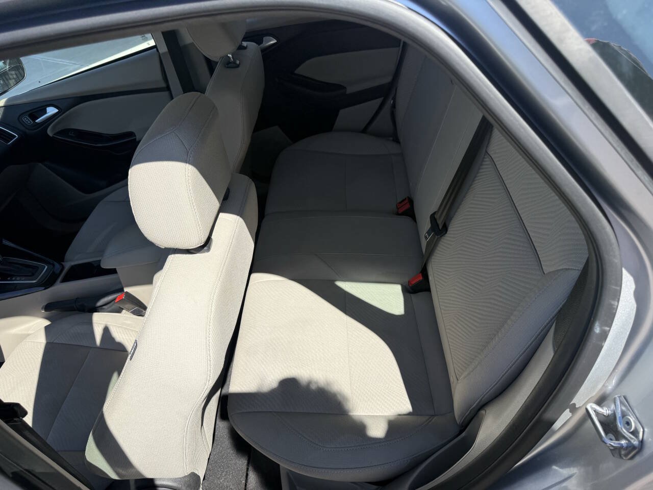 Used 2017 Ford Focus Electric Hatchback FWD image 24