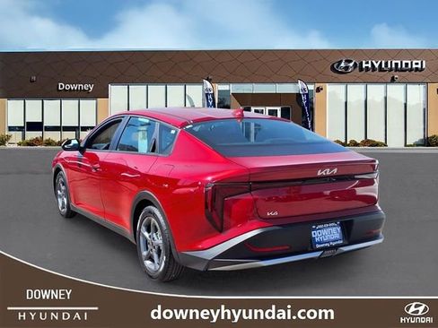 Used 2025 Kia K4 LXS image 6