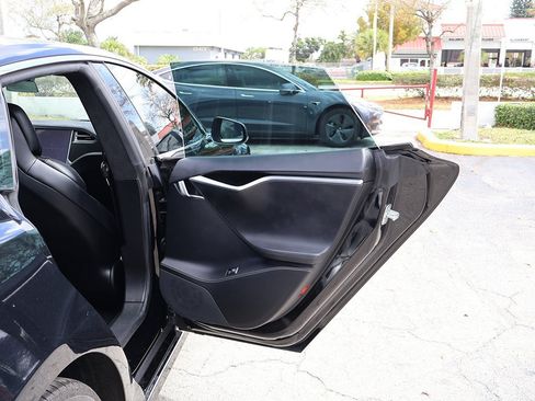 Used 2017 Tesla Model S 75D image 25