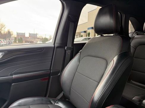 Certified 2023 Ford Escape ST-Line w/ Tech Pack #1 image 26