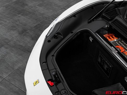 Used 2022 Ferrari SF90 Stradale AWD/4WD image 12