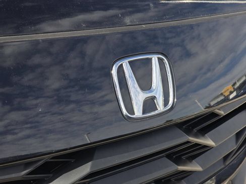 Certified 2024 Honda HR-V Sport image 5