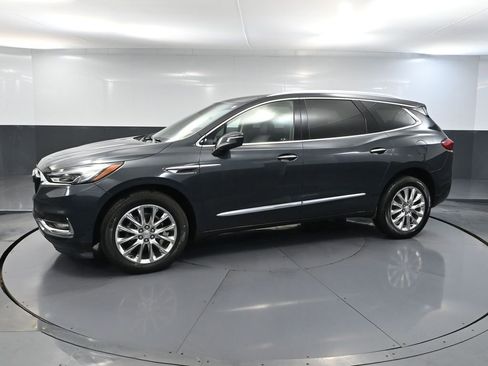 Used 2021 Buick Enclave Premium w/ Surround and Sites Package image 12