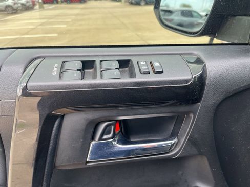 Used 2022 Toyota 4Runner TRD Off-Road Premium image 9