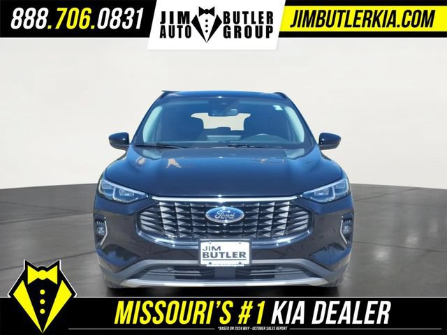 Used 2023 Ford Escape Platinum AWD/4WD image 27