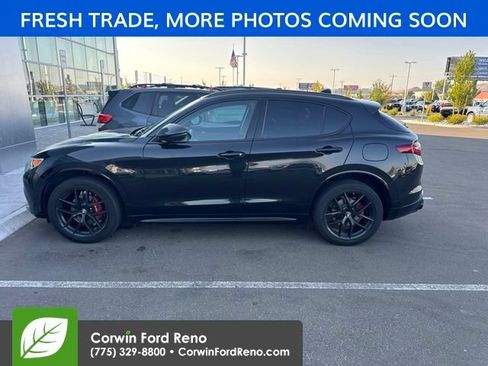 Used 2020 Alfa Romeo Stelvio Ti AWD/4WD image 5