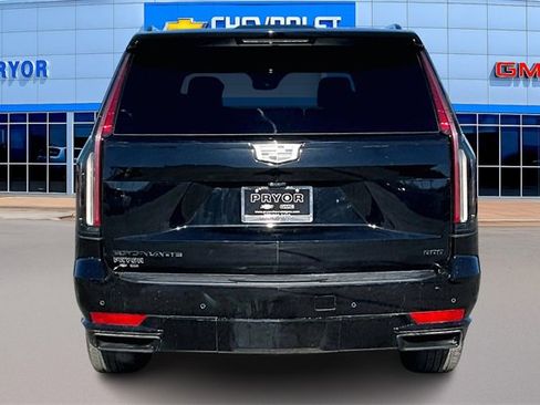 Used 2022 Cadillac Escalade ESV Sport w/ Touring Package image 6