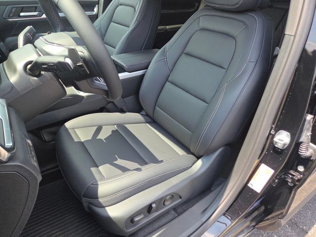 New 2027 GMC Terrain Elevation w/ Elevation Premium Package FWD image 23