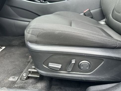 Used 2025 Hyundai Tucson SEL AWD/4WD image 16