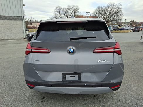 New 2026 BMW X3 xDrive30 w/ Premium Package image 6