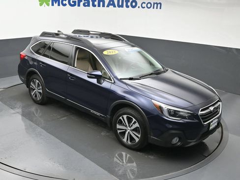 Used 2018 Subaru Outback 2.5i Limited AWD/4WD image 3