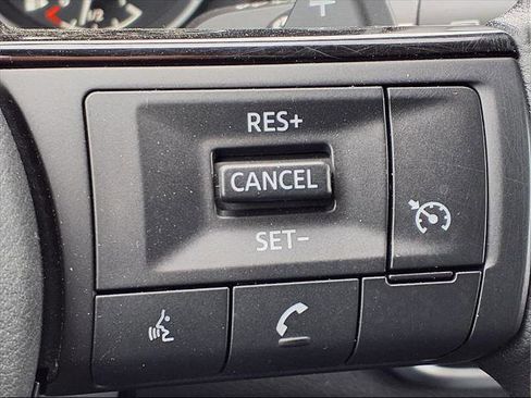 Certified 2021 Nissan Rogue S image 25