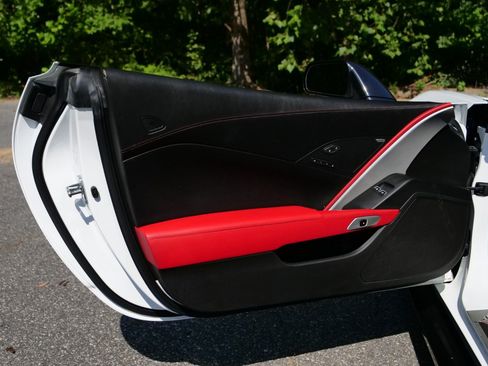 Used 2019 Chevrolet Corvette Grand Sport RWD image 25