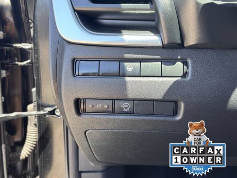 Certified 2023 Nissan Rogue SV FWD image 33