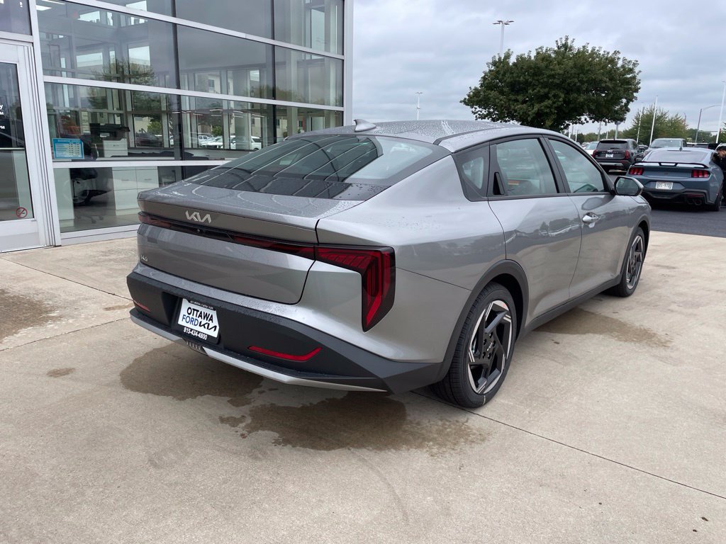 New 2026 Kia K4 EX FWD image 5