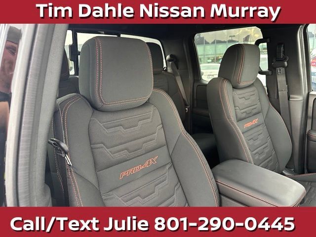 Used 2025 Nissan Frontier PRO-4X w/ Pro Convenience Package AWD/4WD image 16