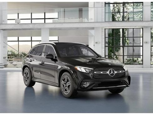 Used 2026 Mercedes-Benz GLC 300 4MATIC image 10