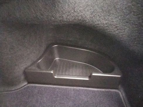 Used 2024 Toyota Camry SE image 31