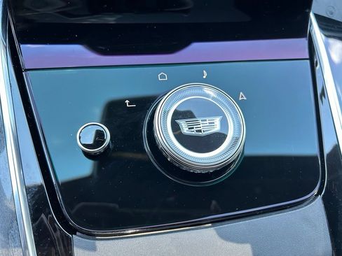 Used 2025 Cadillac Escalade IQ Sport 2 AWD/4WD image 42