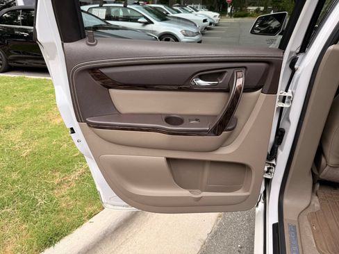 Used 2016 GMC Acadia Denali AWD/4WD image 34