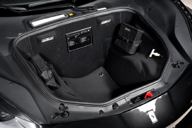 Certified 2018 Ferrari 488 Spider RWD image 17