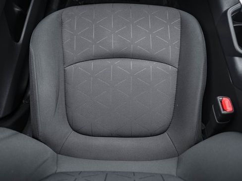 Used 2019 Toyota RAV4 XLE w/ Convenience Package image 32