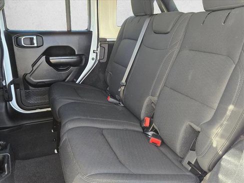 Used 2021 Jeep Wrangler Unlimited Sport image 18
