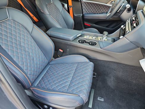 Certified 2026 Genesis G70 3.3T Prestige AWD/4WD image 18