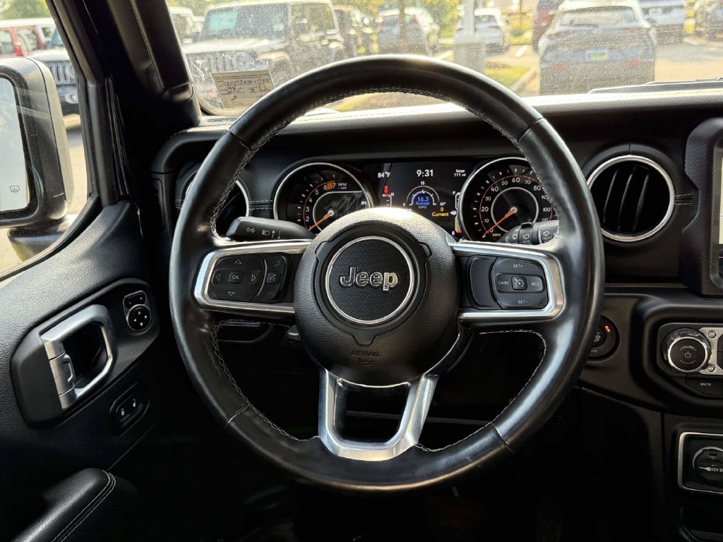 Used 2021 Jeep Wrangler Unlimited Sahara AWD/4WD image 19