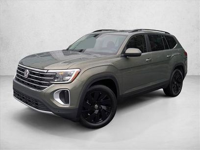 New 2026 Volkswagen Atlas SE