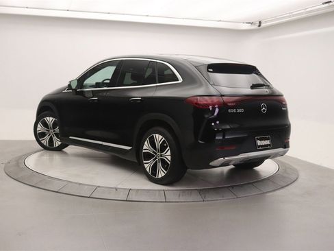 New 2026 Mercedes-Benz EQE 320 4MATIC SUV image 2