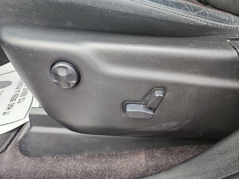 Used 2018 Dodge Durango R/T w/ Blacktop Package image 15