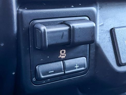 Used 2021 Chevrolet Silverado 1500 LTZ w/ LTZ Convenience Package II image 36