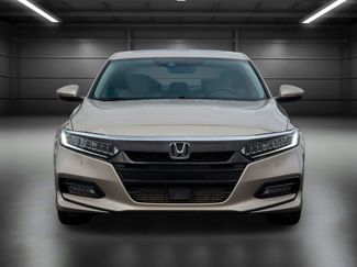 Used 2018 Honda Accord Touring video 2