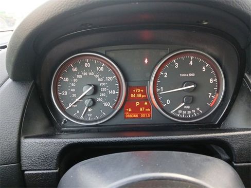 Used 2014 BMW X1 sDrive28i image 23