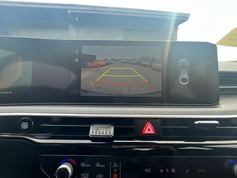 Used 2025 Kia K5 LXS FWD image 32