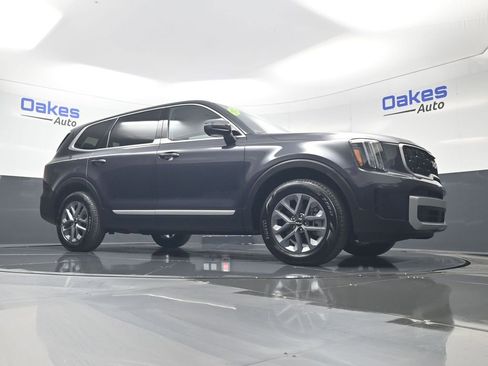 New 2025 Kia Telluride LX FWD image 39