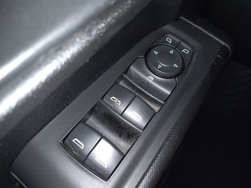 Used 2021 Chevrolet Silverado 1500 Custom RWD image 27
