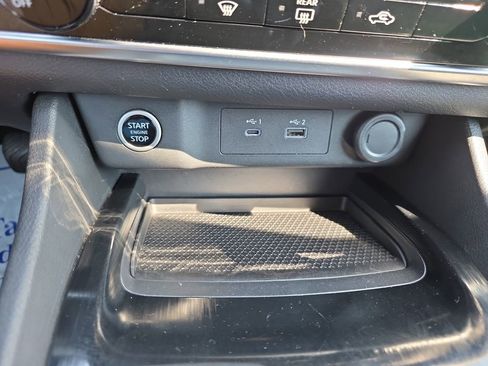 Used 2021 Nissan Rogue S FWD image 26